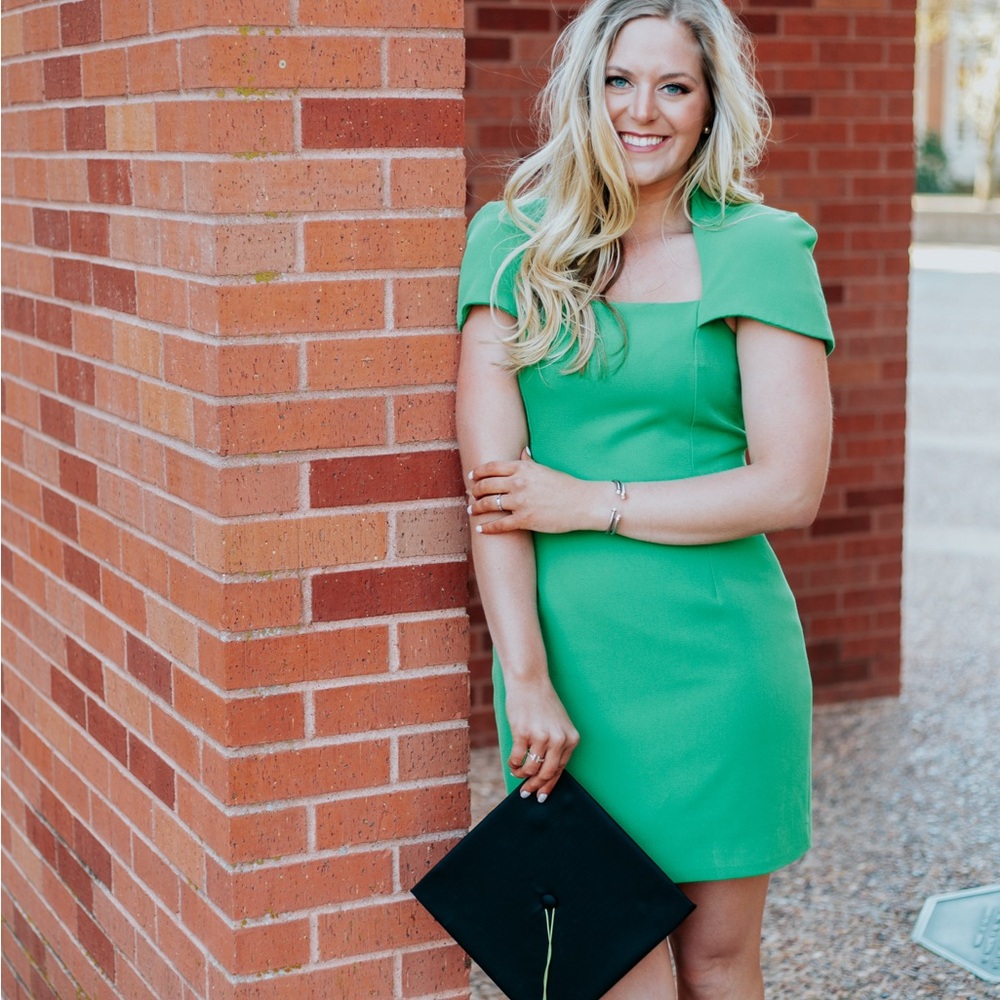 Elliatt Green Flutter Sleeve Sheath Dress